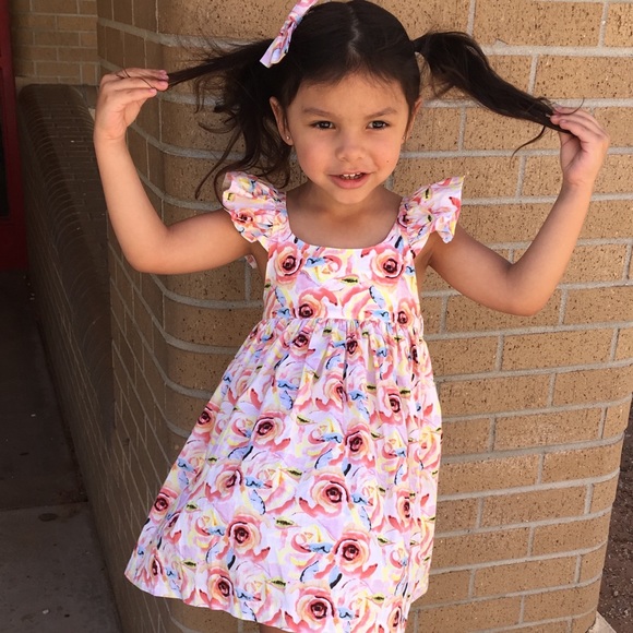 Lacey Lane Summer Dress with matching Bow Size 4 - Picture 2 of 13